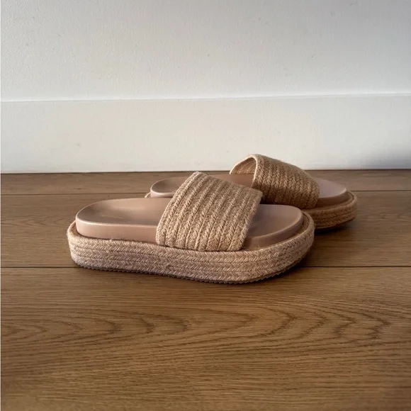 PrettyLittleThing Tan Woven Sandals - Picture 5 of 8